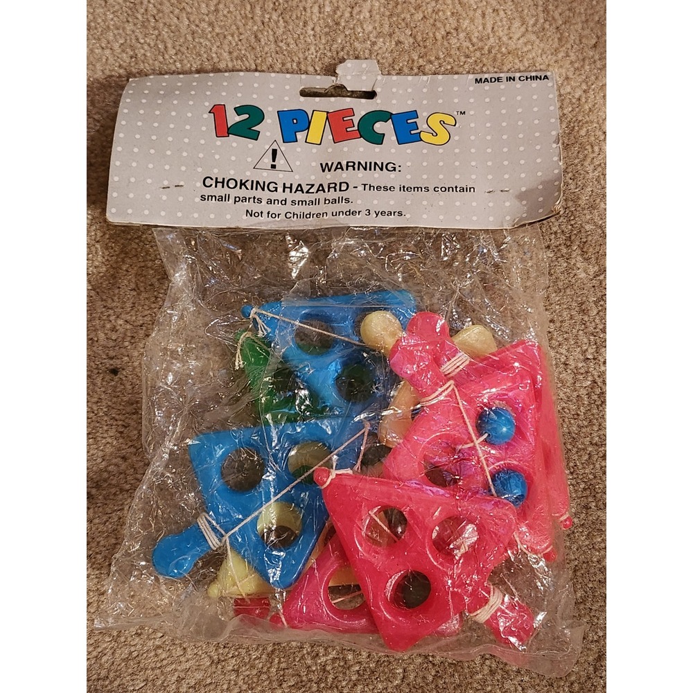Vintage 12 Piece Triangle Peg Game Set Plastic Brain Teaser Puzzles Party Favors